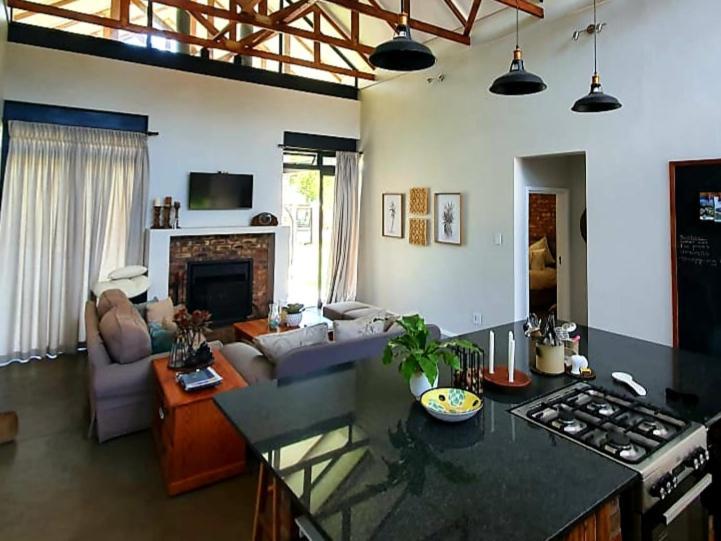 The Stoke House Apartment คลาเรนส์ ภายนอก รูปภาพ