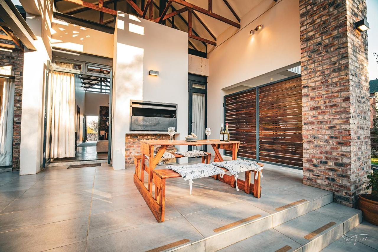 The Stoke House Apartment คลาเรนส์ ภายนอก รูปภาพ